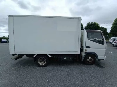 Mitsubishi Fuso Canter