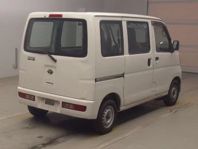 Toyota Pixis Van