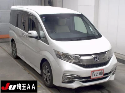 Honda STEPWGN SPADA