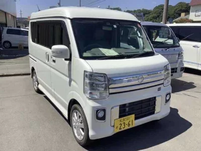 Nissan NV100 Clipper Rio