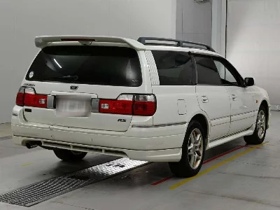 Nissan Stagea