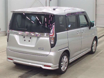 Suzuki Solio