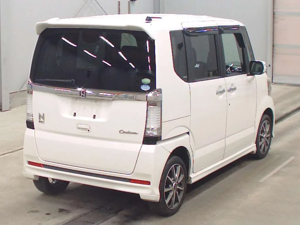Honda N BOX CUSTOM  с аукциона в Японии