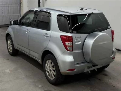 TOYOTA RUSH