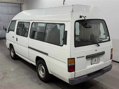 NISSAN CARAVAN WAGON