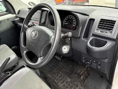 TOYOTA TOWN ACE VAN