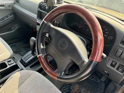 ISUZU WIZARD