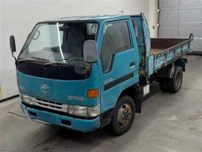 TOYOTA DYNA