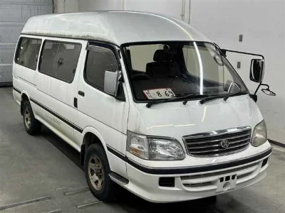 TOYOTA HIACE WAGON