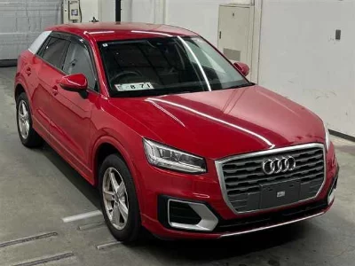 AUDI Q2