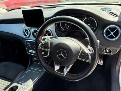 MERCEDES BENZ CLA SHOOTING BRAKE