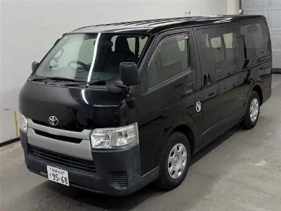TOYOTA REGIUS VAN