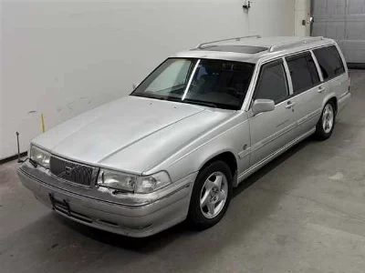 VOLVO V90