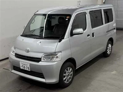 TOYOTA TOWN ACE VAN