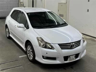 TOYOTA BLADE