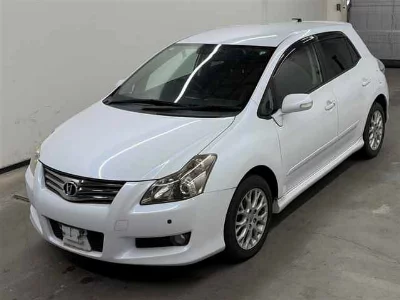 TOYOTA BLADE