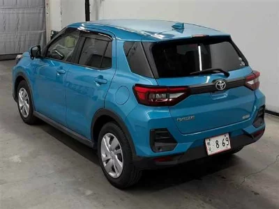 TOYOTA RAIZE