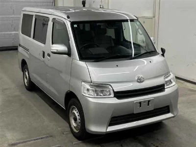TOYOTA TOWN ACE VAN