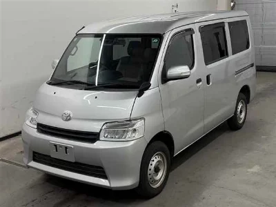 TOYOTA TOWN ACE VAN
