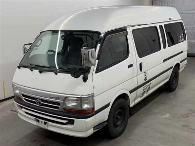 TOYOTA HIACE VAN