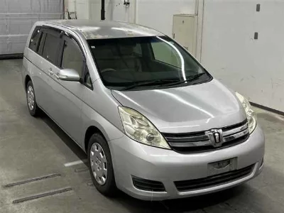 TOYOTA ISIS