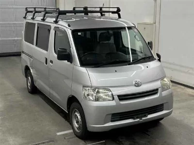 TOYOTA LITE ACE VAN