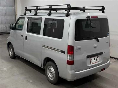 TOYOTA LITE ACE VAN