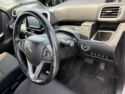 MITSUBISHI DELICA D:2