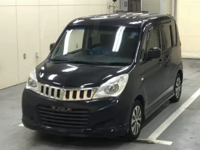 MITSUBISHI DELICA D:2