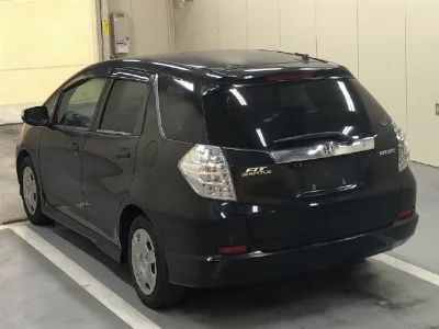 HONDA FIT SHUTTLE