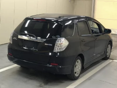 HONDA FIT SHUTTLE