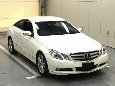 MERCEDES BENZ E CLASS