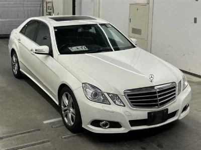 MERCEDES BENZ E CLASS