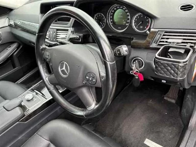MERCEDES BENZ E CLASS