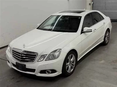 MERCEDES BENZ E CLASS