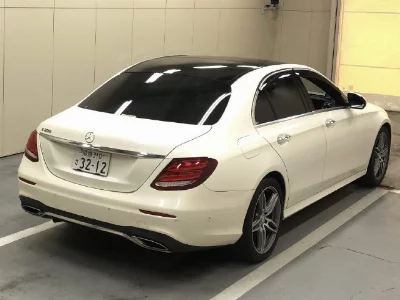MERCEDES BENZ E CLASS