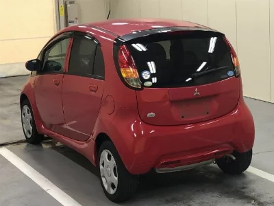 MITSUBISHI I