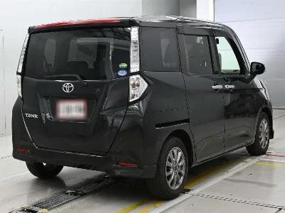 TOYOTA TANK