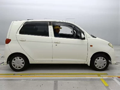 DAIHATSU MAX