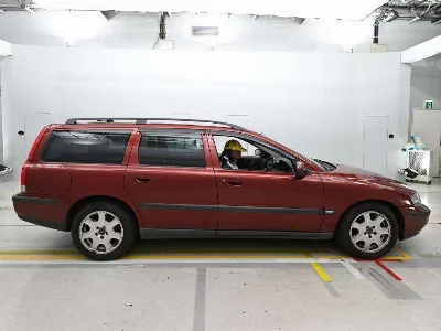 VOLVO V70