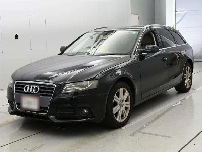 AUDI A4 AVANTE