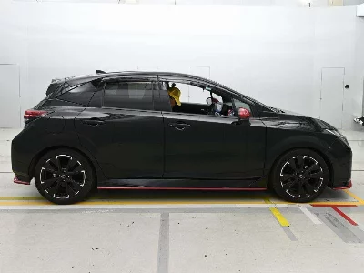 NISSAN AURA