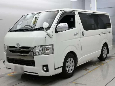 TOYOTA REGIUS VAN