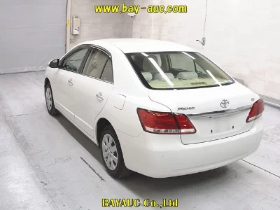 TOYOTA PREMIO