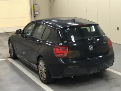 BMW 1 SERIES