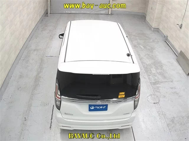 Mitsubishi Delica D:2  с аукциона в Японии