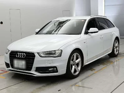 AUDI A4 AVANTE