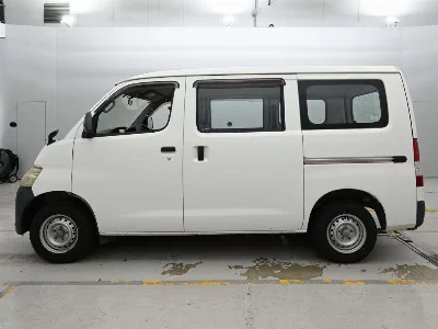 TOYOTA TOWN ACE VAN