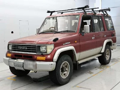 TOYOTA LAND CRUISER PRADO