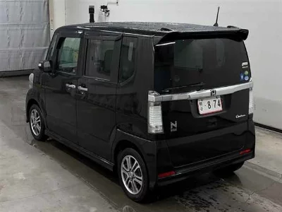 HONDA N BOX CUSTOM
